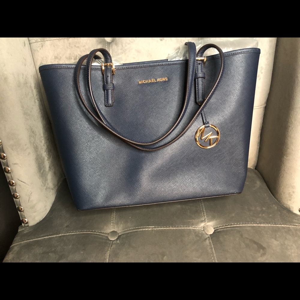 MK purse